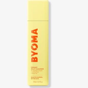 Byoma Creamy Jelly Cleanser effectively cleans without breaking skin barrier